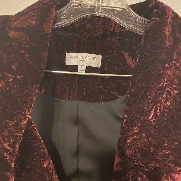 Waverly Grey liberant 2 button velvet deep Burgundy/plum women blazer size small - Picture 4 of 13